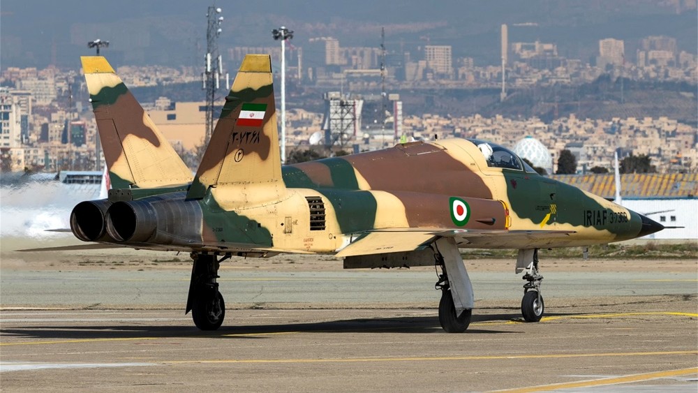 伊朗研发新型战斗机改进二代号称三代机魔改魔改加个垂尾