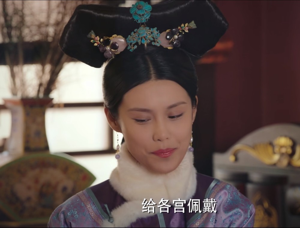 如懿传仪嫔的八个旗头造型