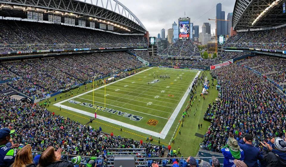 花瓣顶棚含苞待放;西雅图拥有全nfl最"噪"球场_腾讯新闻