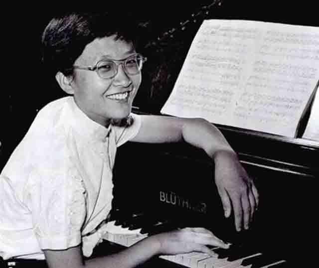 1977年,父亲顾高地的冤案得到洗雪,一直盼望着有天能与家人团聚的他