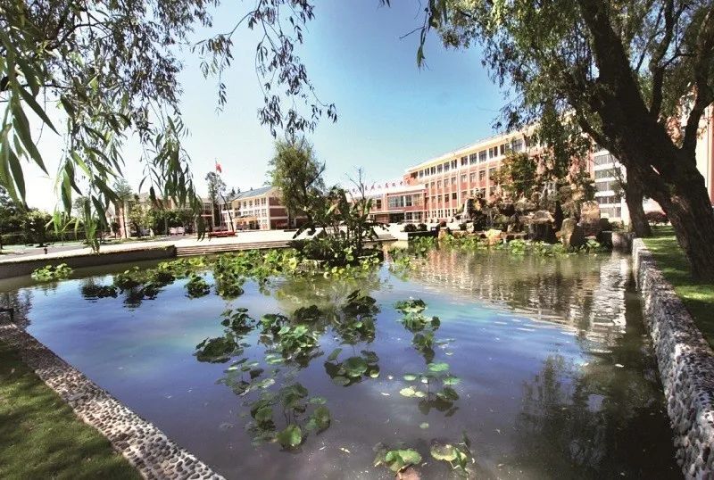 青城山高级中学彭州市校园彭州市机关幼儿园彭州一中实验小学崇州市