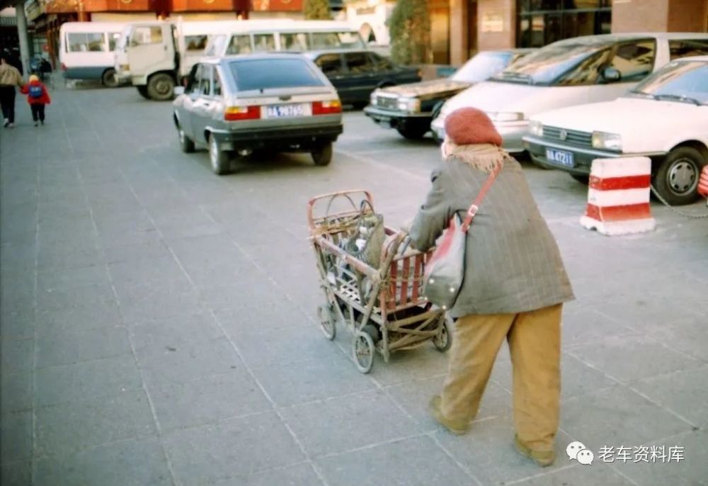 当年中国的 东欧四大破 之一本月在纽约时代广场秀出感觉 腾讯新闻