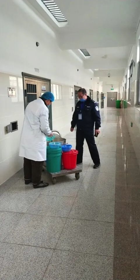 筑牢监所安全防线看宿迁市看守所里的抗疫瞬间