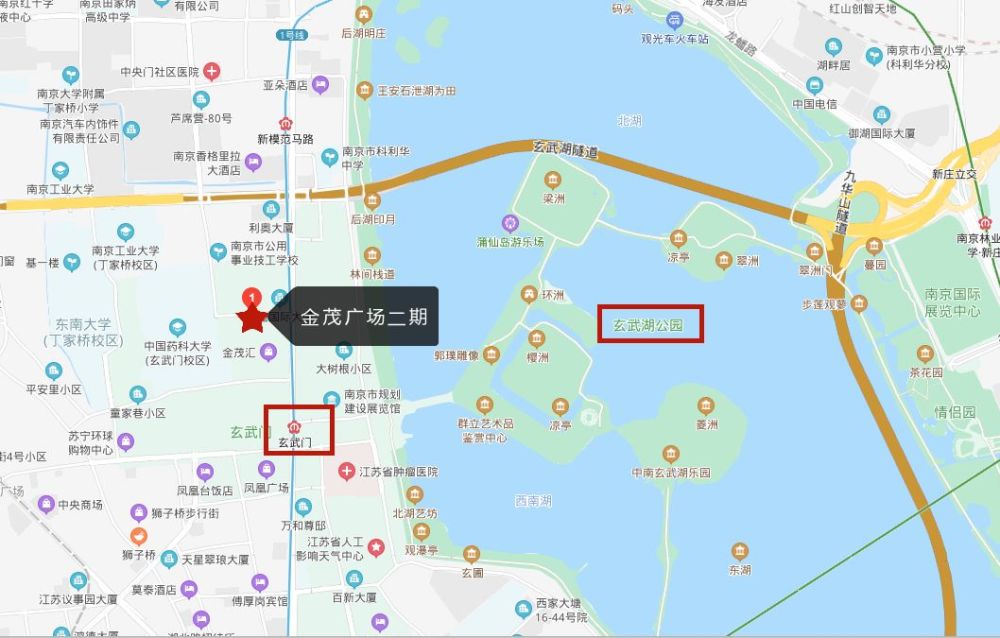 金茂广场二期位于鼓楼区中央路201号,就在玄武湖旁,紧靠地铁1号线玄武