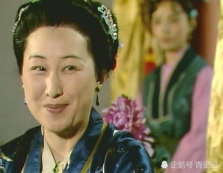 林黛玉|林黛玉明知薛蟠不堪，为何仍对其刮目相看，拼命打掩护？