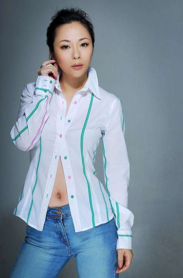 原来她才是保剑锋老婆,演过无数经典角色,比老公还要出名