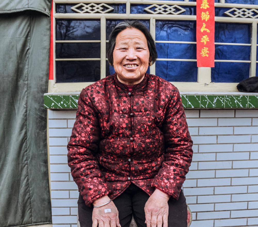 60岁的女人,为什么还要离婚?3个老人说了大实话