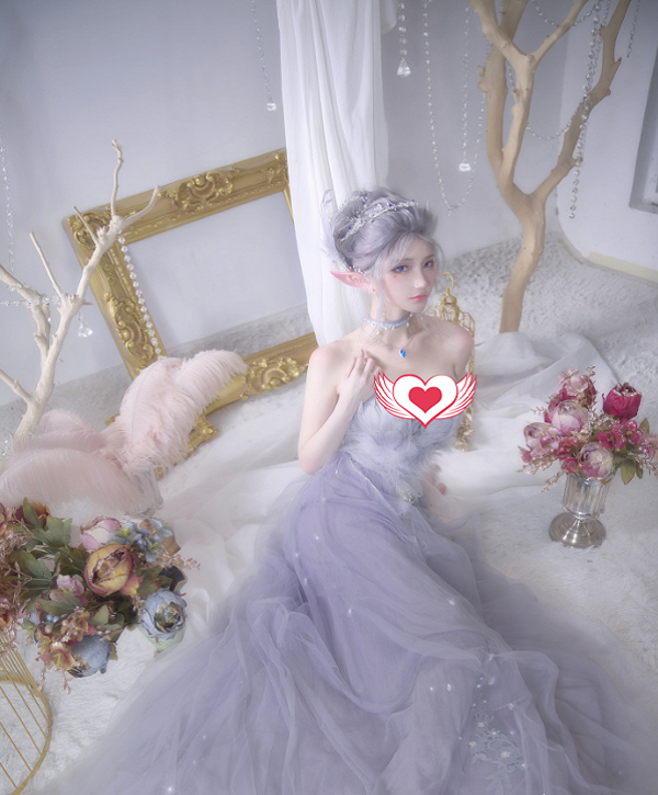 本以为腐团儿的cos足够惊艳,当看到海琴烟的冰公主,真相了!_腾讯新闻