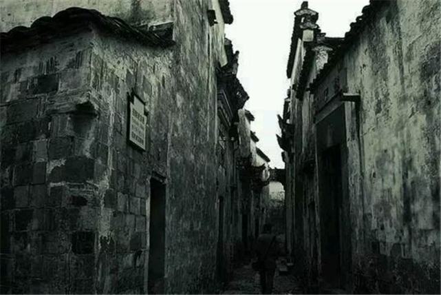 扬州这条灵异古巷传说灯总是无故熄灭如今谜团终于解开了