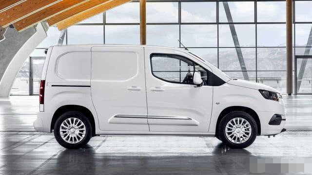 丰田新"全能王"来袭,颜值不输奥德赛,配2.0l cvt,10.7w