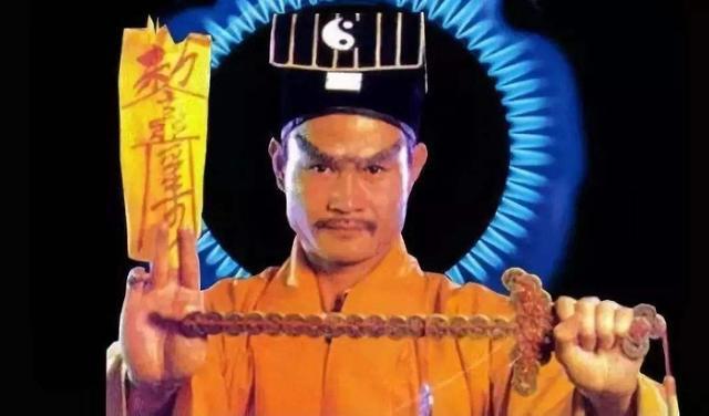 抛弃"石榴姐"被骂渣男,鄙视李小龙被踢倒,林正英隐藏得有多深