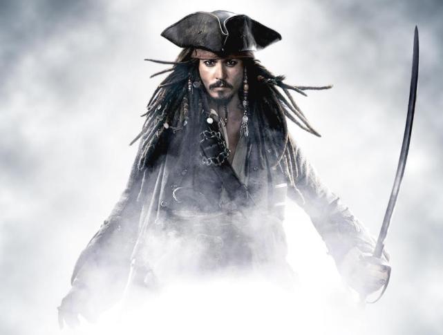 四个副皇海贼,第二位赏金和船长齐平,他一脚干翻大妈海贼团