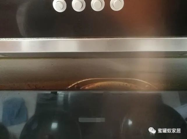 油烟机上的油垢怎么快速清洗?侧吸和顶吸