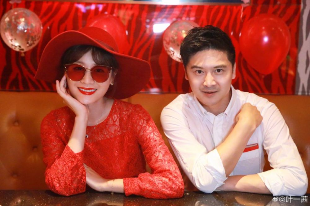 梁超对何雯娜的昵称曝光自认沾妻子光录节目家里保姆意外出镜