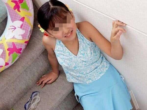 晚于这个年龄段的女孩,发育就会比较迟缓.