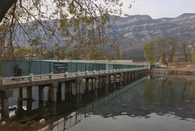 太原汾河第一橋—漫水橋