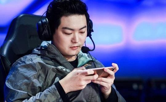 王者荣耀ag超玩会老帅退役很无奈字里行间隐藏离职真相