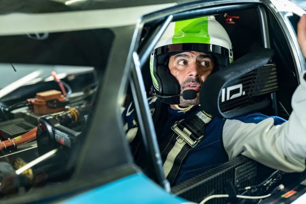 top gear如何重回巅峰?主持人chris harris独家专访