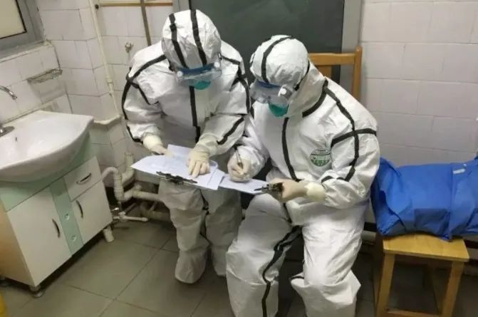 基层疾控中心：新冠疫情到来前，我们差点就要改没了