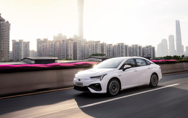 aion s埃安新增款魅630安全智驾版上市补贴售价18.28万_腾讯新闻