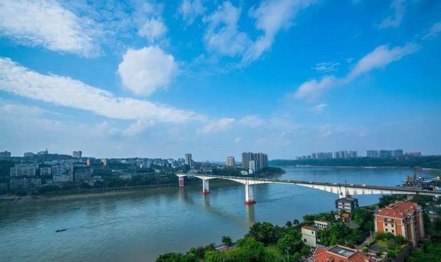 登上中国国家地理的泸州长江大桥，它的建设故事你听过吗？