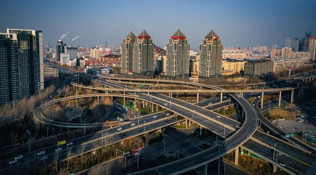 山东城市房价排名_2020年10个城市房价跌5%以上!山东占两席令人不解,还