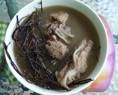 雷雨大风回南天齐齐报到明天还有雨祛湿必备秘笈奉上