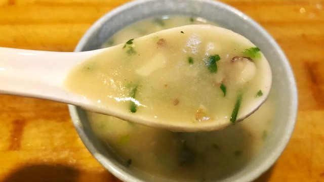 糊豆有很多种做法,口味都各不相同,但是叫的名字都差不多,有的是原味