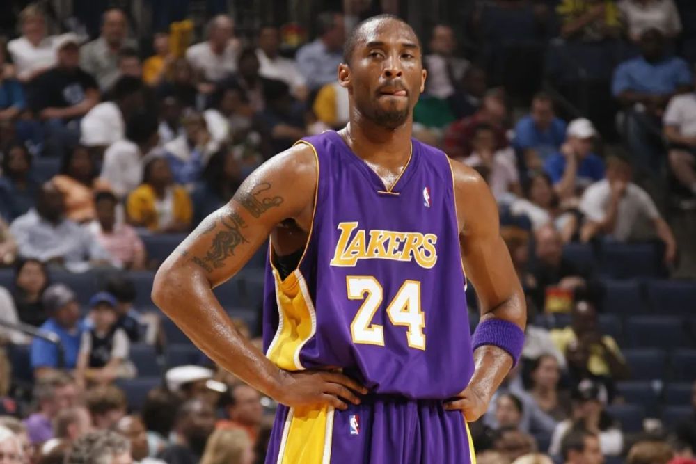 2007年的科比有多强他只花了四场就抢了安东尼的得分王