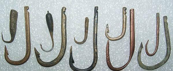 钓鱼技术的空前进步:春秋战国时的古人,是怎样钓鱼的呢?_腾讯新闻