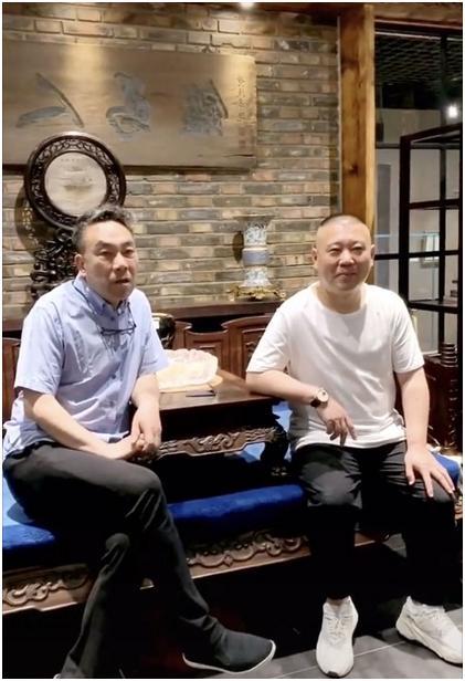 当代相声大师做客杨议府意外曝光私密物品3000平豪宅遍地奢华