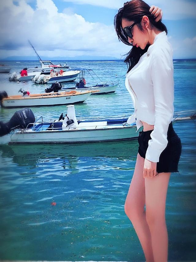 王晓晨的辣,张嘉译的演技,全在1分钟32次吻戏的视频里