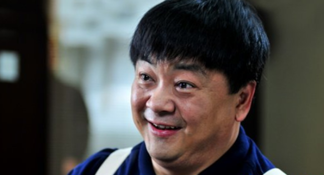 洪剑涛这个名字想必许多小伙伴都会觉得比较陌生,但他出演过的电视剧