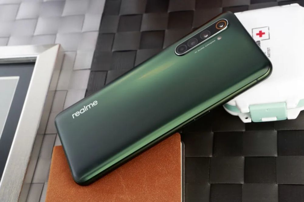 颜值性能都拥有的5g旗舰realme真我x50pro5g开箱