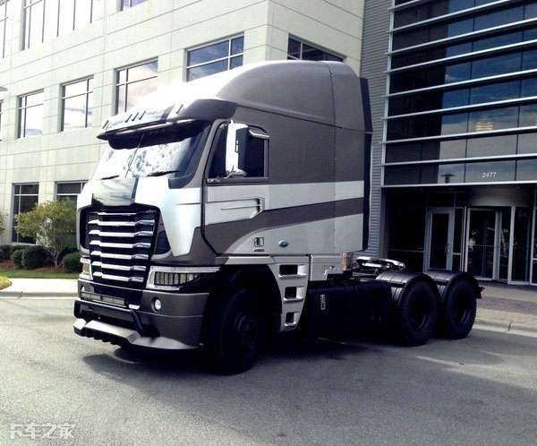 以上这些设计在福莱纳第二代阿格西身上都有体现