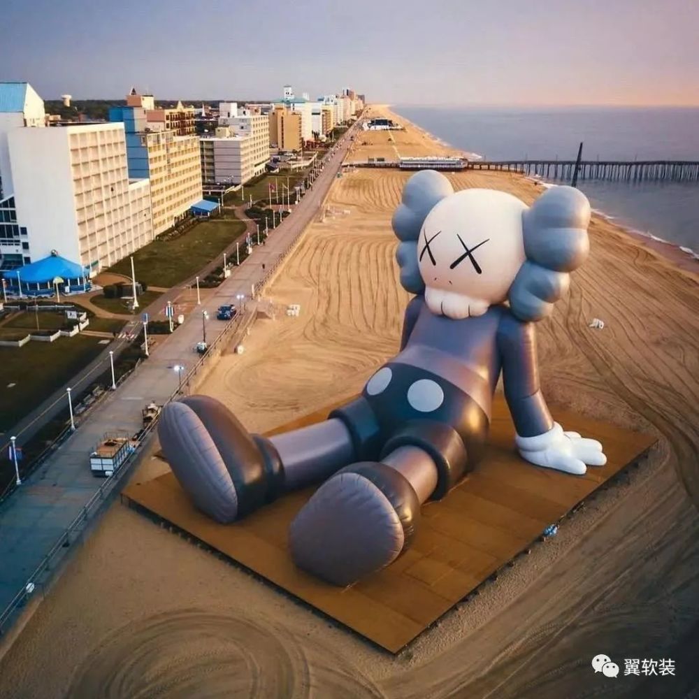 kaws:香港kaws:dhow harbour, dohakaws:holiday系列周边还有我们的