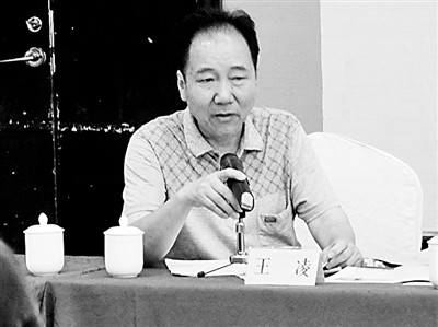 冯梦龙是明朝中晚期的著名文学家,他是苏州人,但曾经在福建省寿宁县当