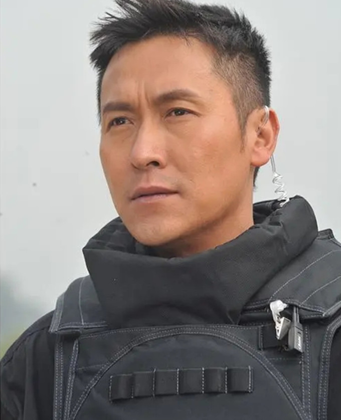 马德钟近照51岁仍身材健硕曾自曝总感觉女搭档对我有意思