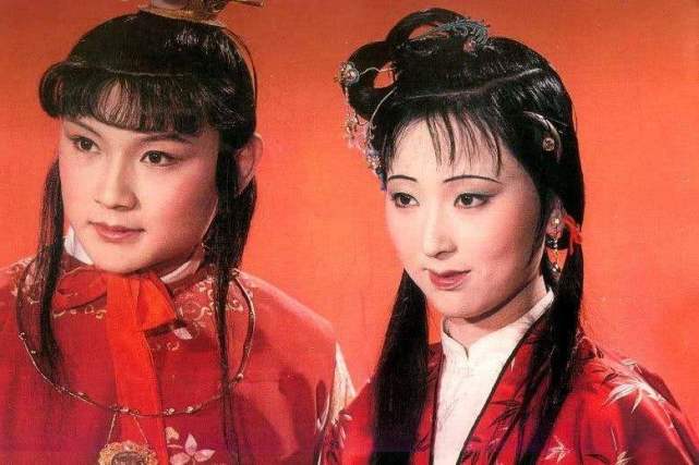 与贾宝玉偷试嫁给蒋玉菡,袭人为什么都没怀孕?只因他的丑陋癖好