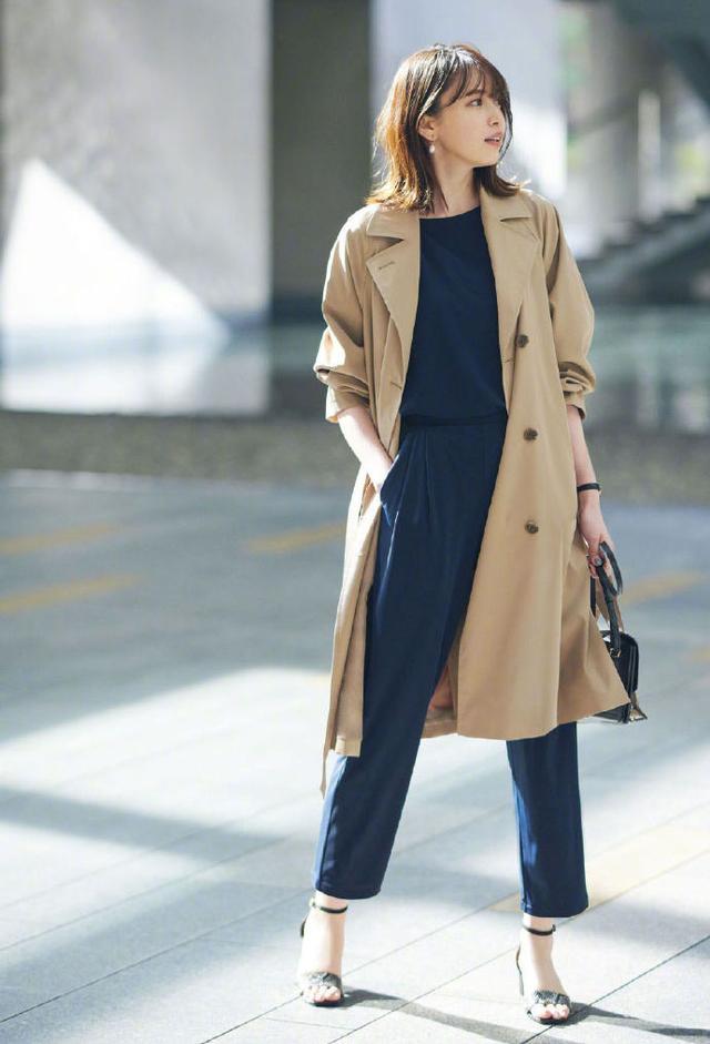 她是优衣库行走的种草机气质比倪妮还高级平民品牌穿出千金感