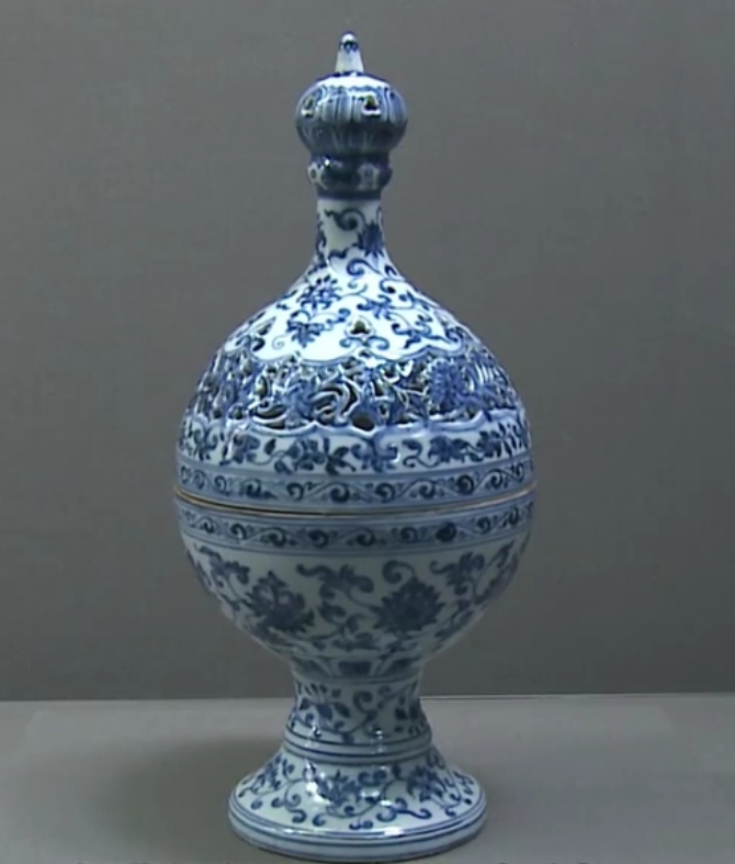 价值千万的小瓷罐仅六件存世 其中四件不能卖 三件不完整 腾讯新闻