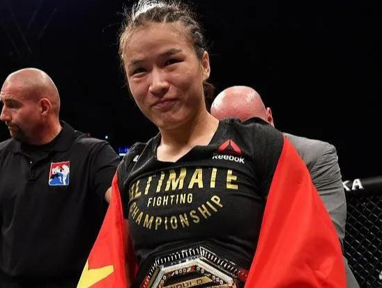 没那么简单|罗斯·娜玛朱纳斯|张伟丽|乔安娜|ufc|安德拉德