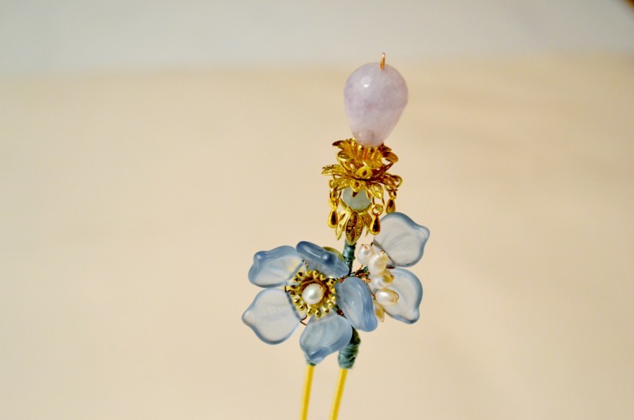 灵签占卜陪皇上御花园赏花你戴哪支珠钗测你在后宫是皇后还是答应