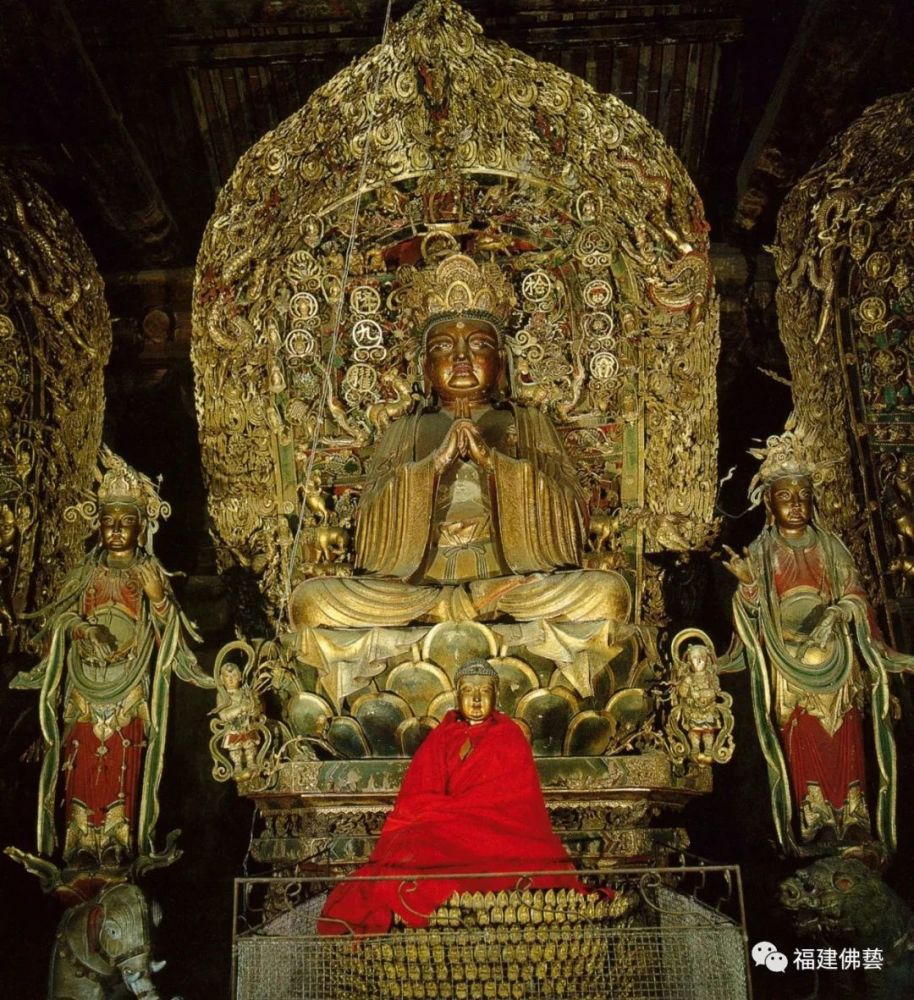 洪洞县广胜寺历经沧桑彩塑佛像却栩栩如生