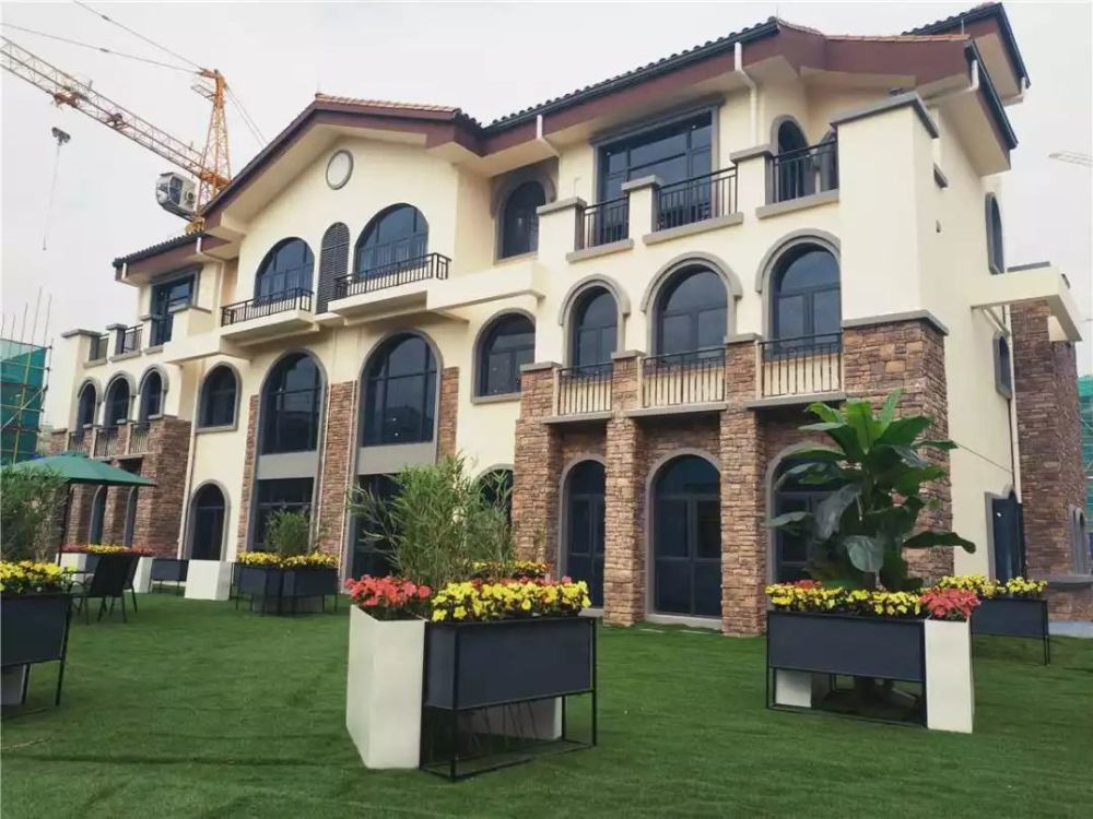 惠州-已复工新盘半岛1号建面约86-127㎡高层洋房