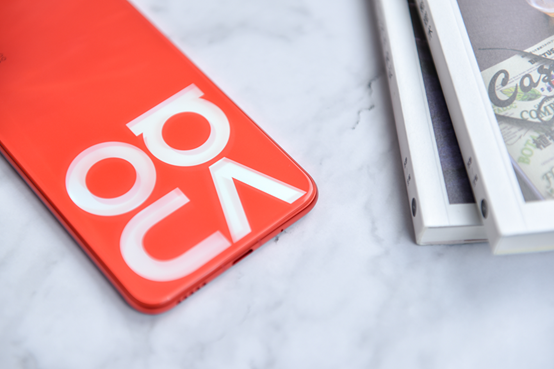 华为nova75g7nm工艺麒麟98540w屏下指纹还有全新配色