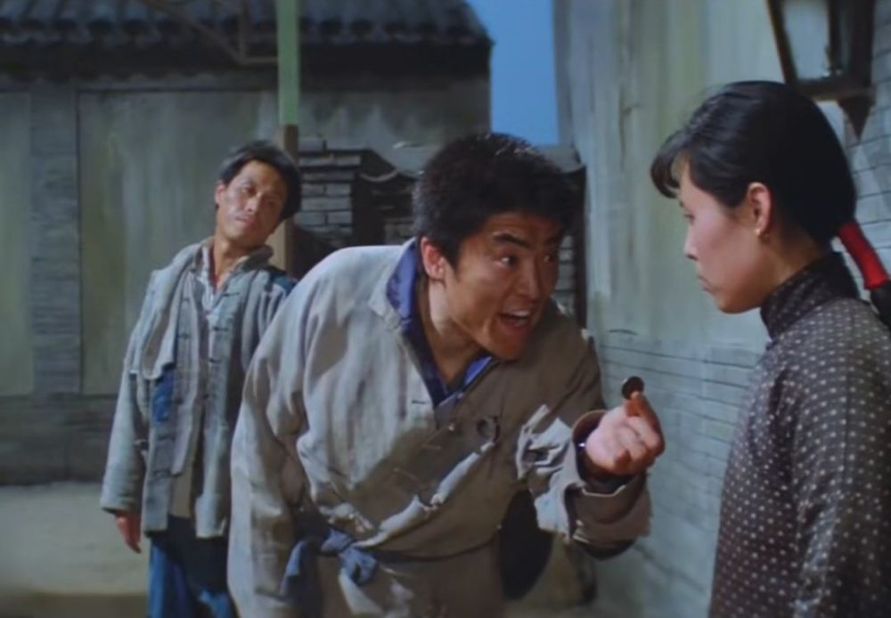 《骆驼祥子》:旧年月和老演员_腾讯新闻