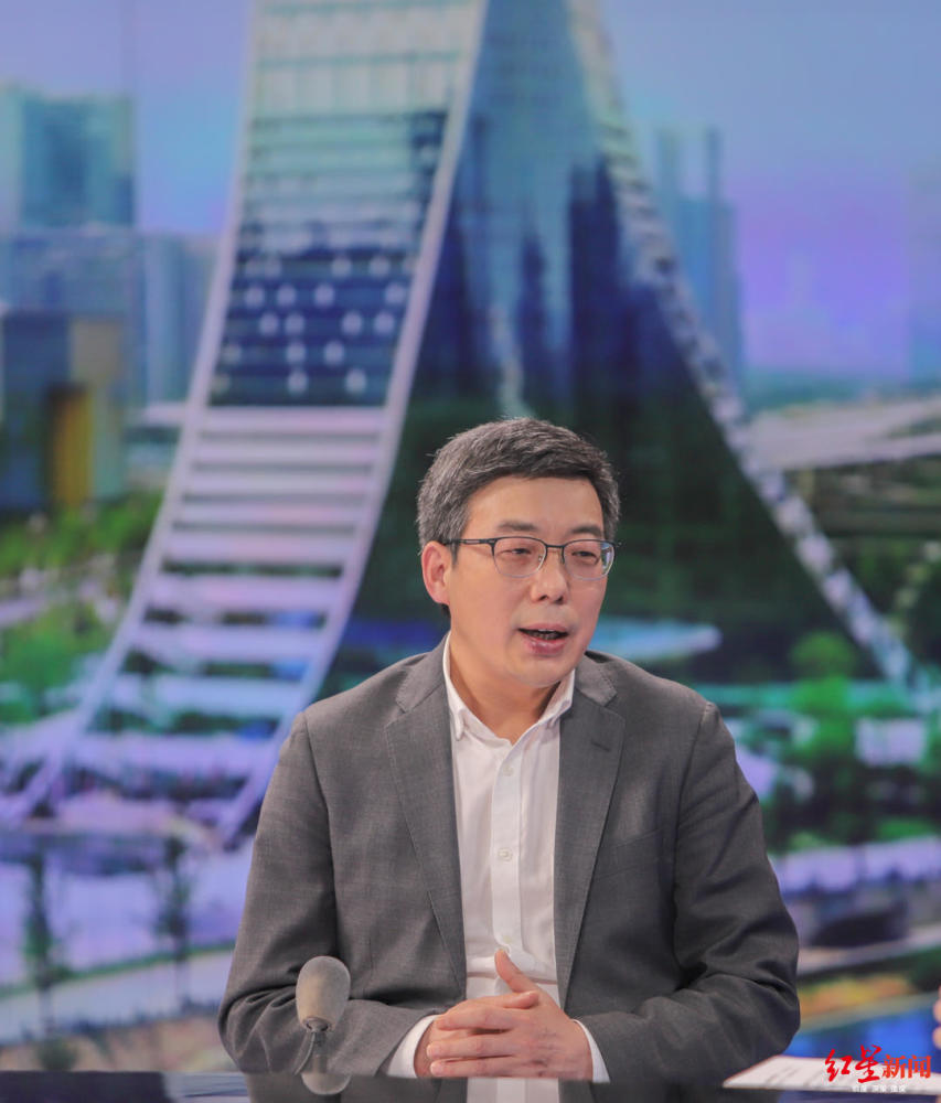 追踪,锁定,攻坚,签约……招商引资,成都这样危中寻机_腾讯新闻