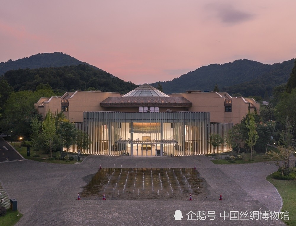 国丝参加腾讯新闻宝藏四方直播邀您云游博物馆