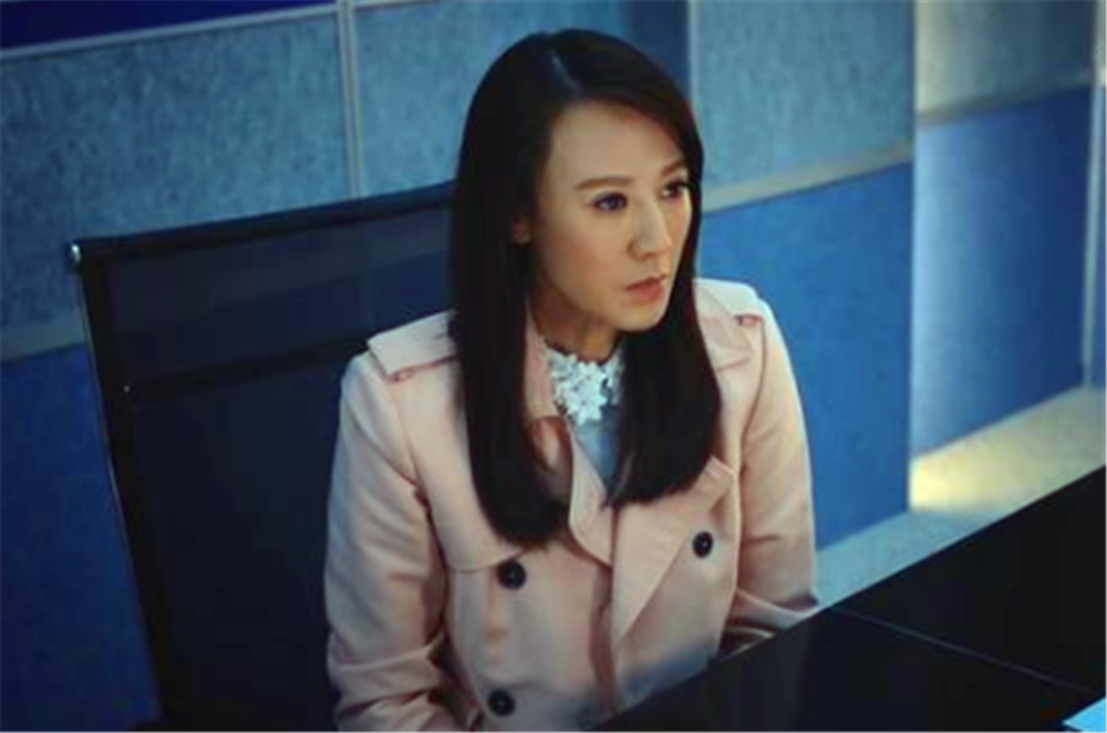 《法证先锋4》中伊琳为何要杀害路易斯?